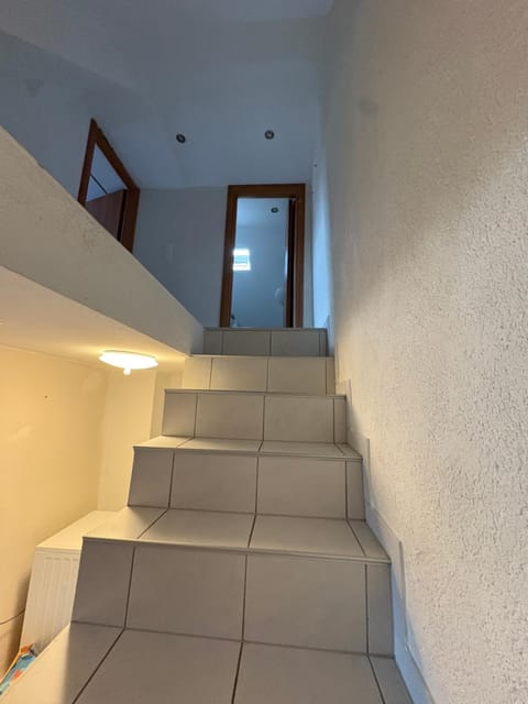 Cozy House in Stuttgart Botnang park free at street House in Stuttgart