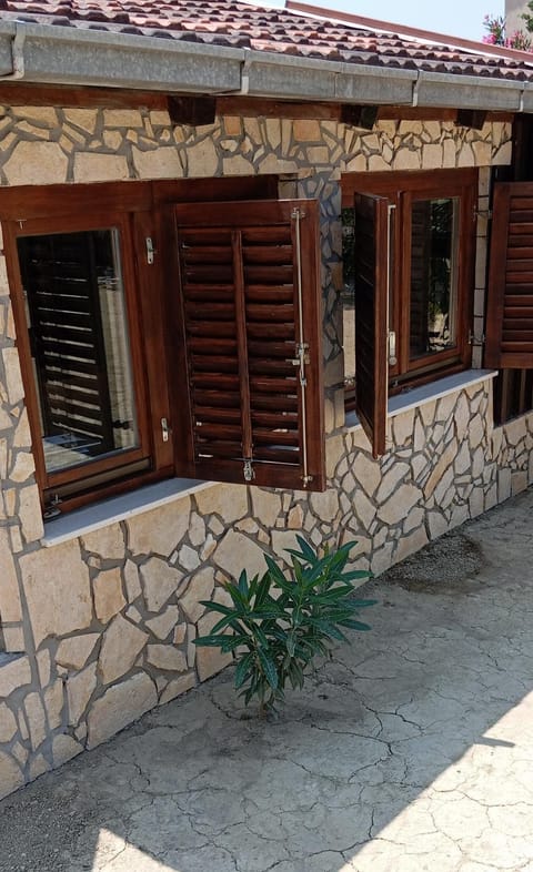 Jamm Mare e Monti Tiny house Apartment in Dubrovnik-Neretva County