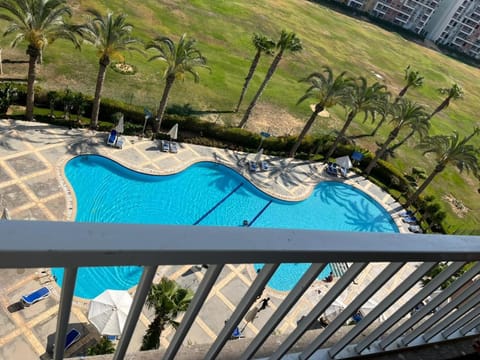 View (from property/room), Balcony/Terrace, Pool view
