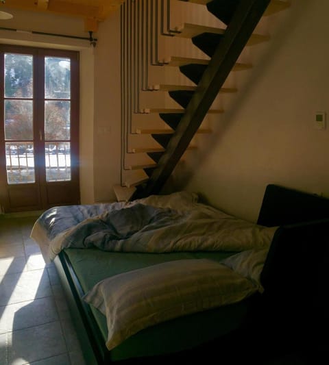 Tiny House - chez l'oncle House in Piedmont