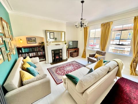 Stunning 2 bed, 2 bath Summertown Oxford Apartment in Oxford