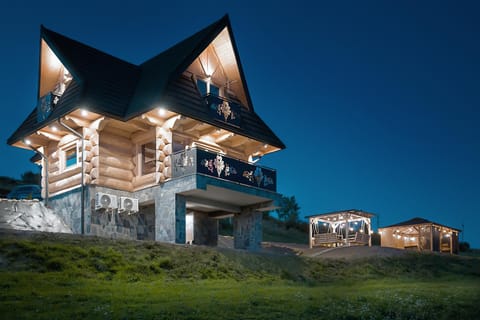 Property building, Night