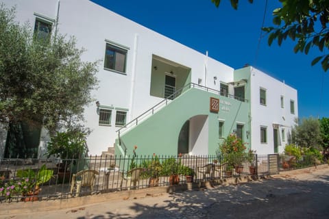 Xenios Zeus Apartments Apartment hotel in Crete