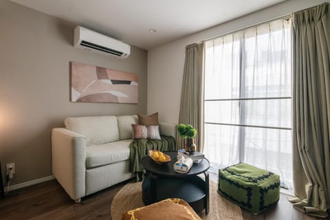 Living room, Seating area, air conditioner