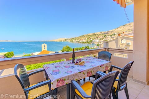 View (from property/room), Balcony/Terrace, Dining area, Mountain view, Sea view