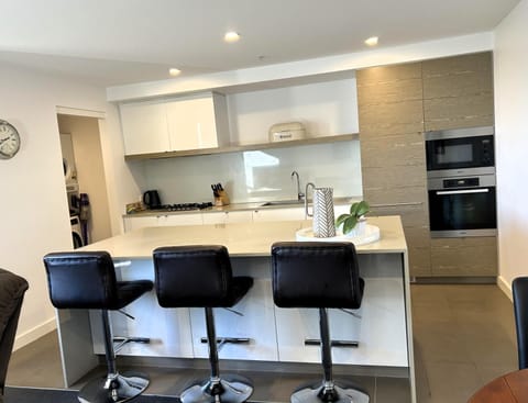Kitchen or kitchenette, oven, stove, stove, laundry, kitchen