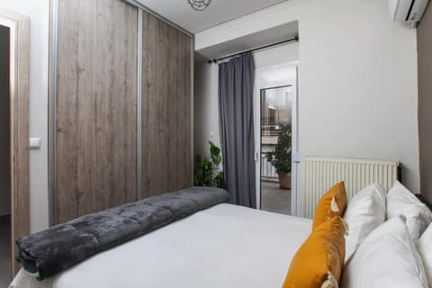 Bed, Bedroom, wardrobe