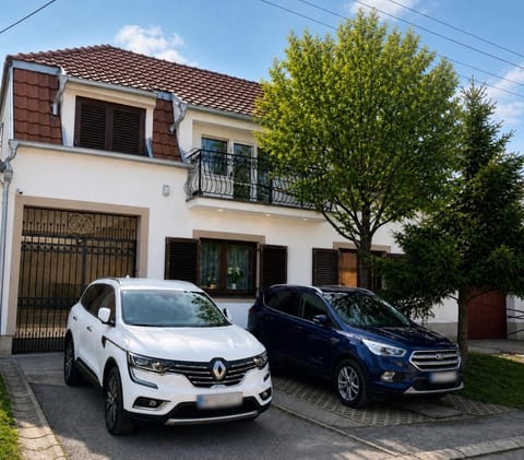 Property building, Day, Parking