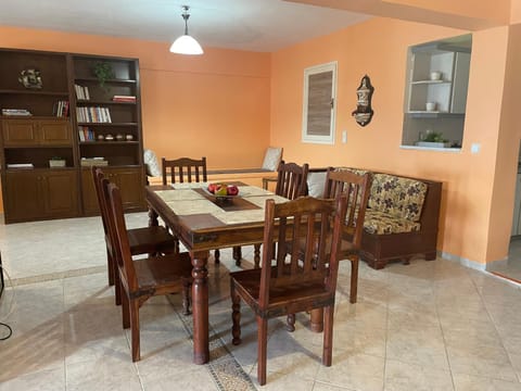 The Doctor's house - Το σπίτι του γιατρού House in Euboea