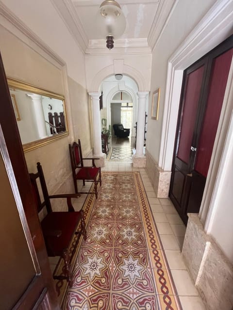 Triple room in Beautiful Maltese Townhouse Bed and Breakfast in Sliema