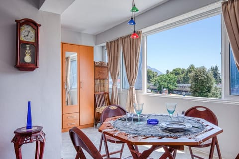 Balcony/Terrace, Balcony/Terrace, Entertainment, internet