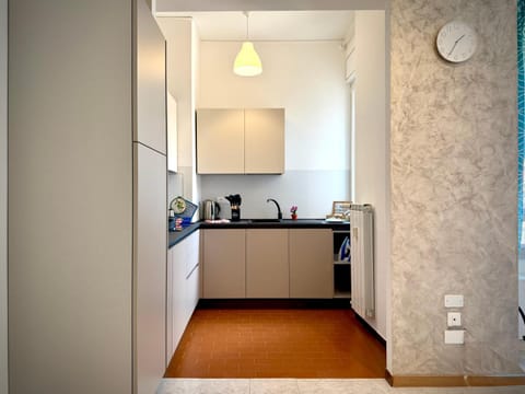 TORRE CANTORE 69 - Genova Ovest - Porto - GENOVABB IT Apartment in Genoa