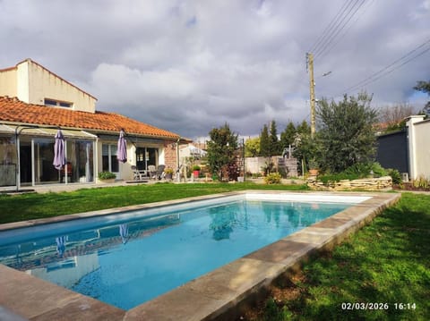 Pool view, Swimming pool