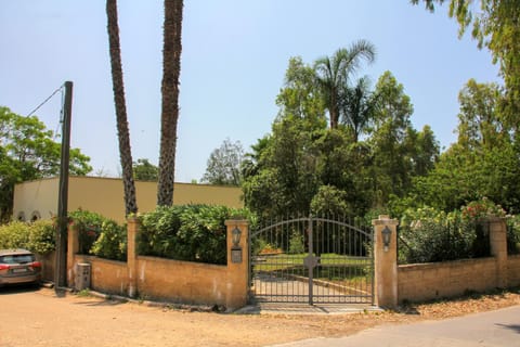 Property building, Garden, Garden view
