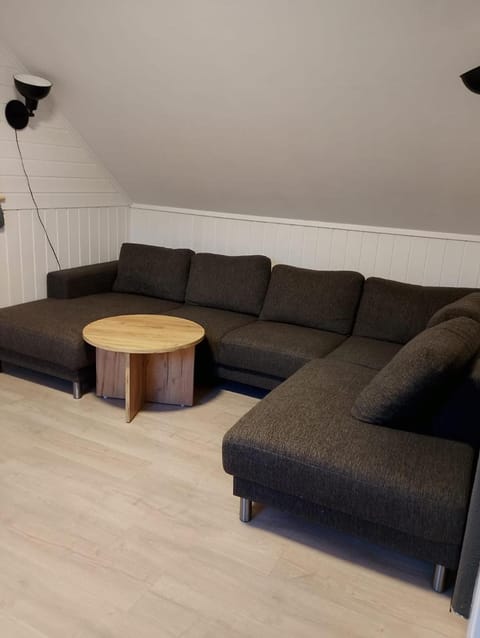 Arctic Skyview Retreat in Tromso - with parking Apartment in Tromso