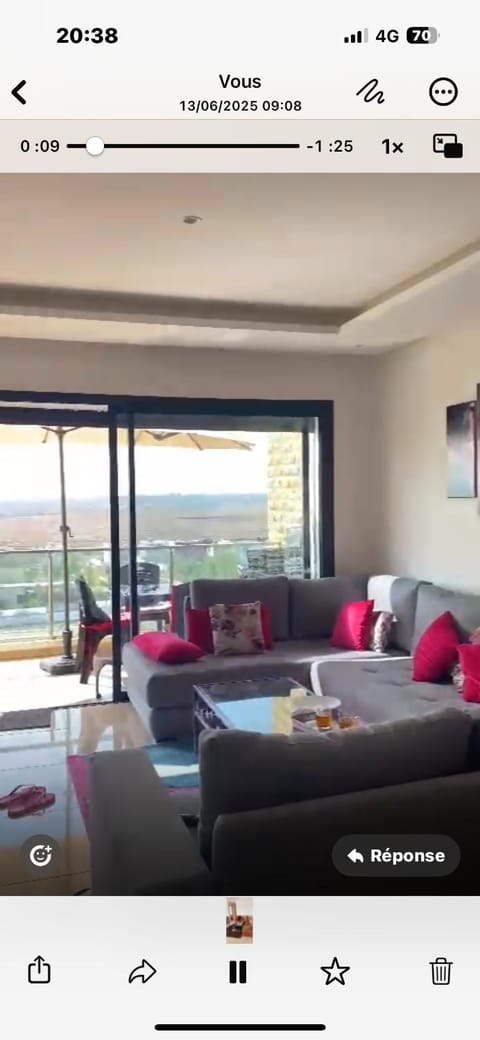 Communal lounge/ TV room, TV and multimedia, Living room