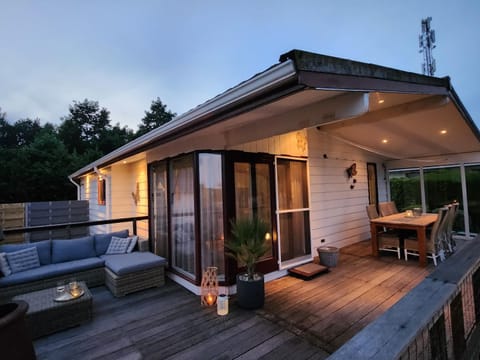 Property building, Balcony/Terrace