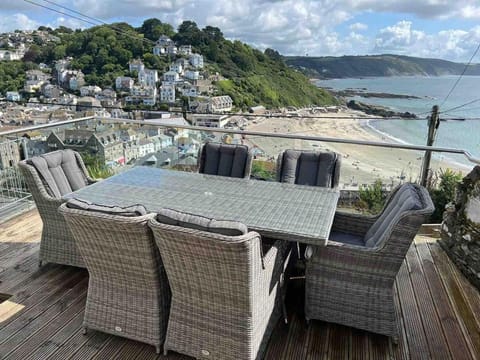 Balcony/Terrace, Seating area, Beach