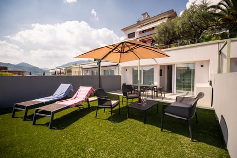 Corte Brunati Villetta Prestige Chalet in Salo