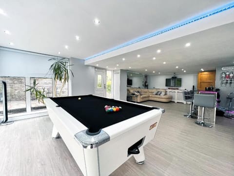 Billiard