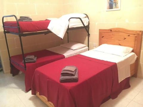 Bed, Bedroom, bunk bed