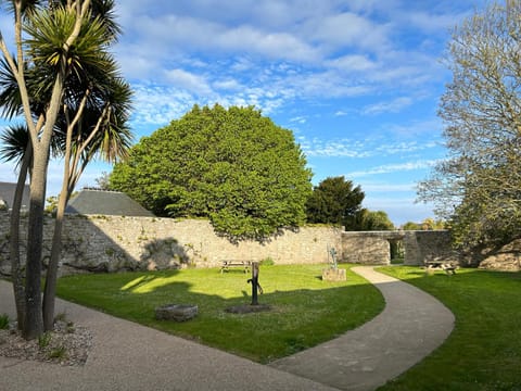 La Bar Fleur Rez House in Normandy