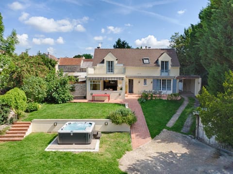 Property building, Garden, Garden, Hot Tub, Hot Tub, Garden view, Garden view