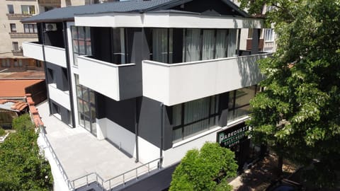 Property building, Garden