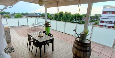 Property building, Patio, Balcony/Terrace, Sunset