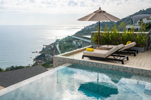 Natural landscape, Balcony/Terrace, Sea view, Swimming pool, sunbed