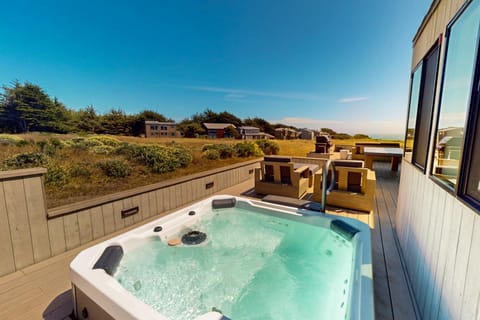 Cabañita Del Mar House in Sonoma County