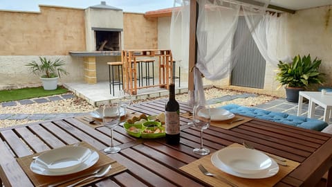 Patio, Garden, Balcony/Terrace, Balcony/Terrace, Seating area, Dining area, Garden view