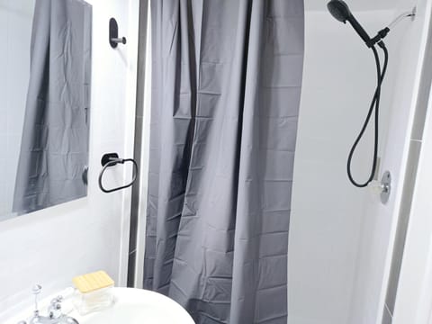 Charming Beautiful Private Room With Private Bath and Parking! Near Metrotown Vacation rental in Burnaby