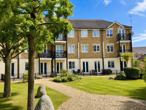 Property building, Garden, Garden view