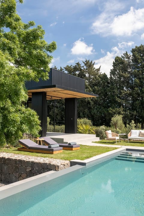 Property building, Day, Natural landscape, Garden, Garden view, Pool view, Swimming pool, sunbed
