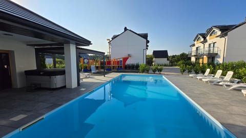 Bałtycka Oaza Luxury Apartment Basen, Sauna, Jacuzzi Apartment in Pomeranian Voivodeship
