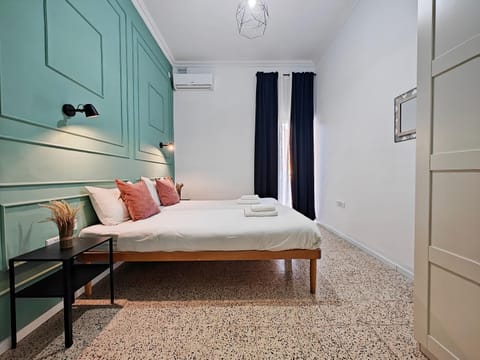 Bed, Photo of the whole room, Bedroom, towels, wardrobe, air conditioner