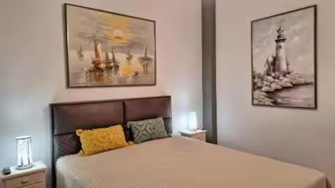 Bed, Bedroom, heating, air conditioner