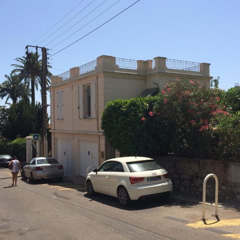 Street view, Parking