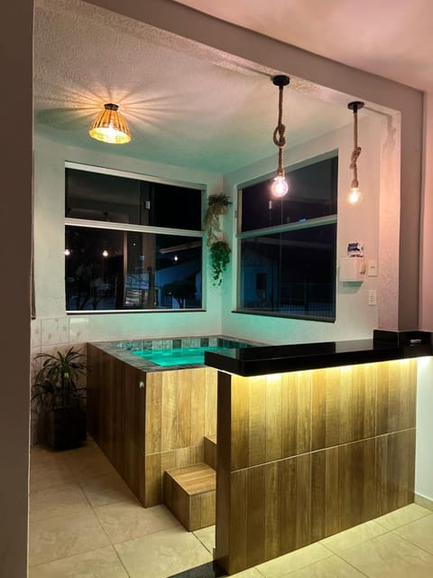 Night, Hot Tub