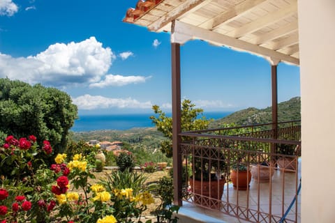 Patio, Nearby landmark, Spring, Day, Natural landscape, View (from property/room), Balcony/Terrace, Sea view