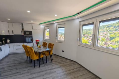 The Crown Panorama Apartment in Federation of Bosnia and Herzegovina