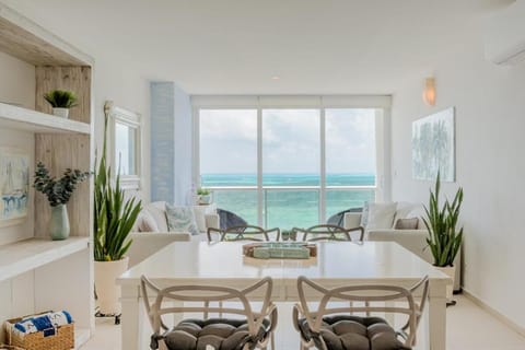 Balcony/Terrace, Seating area, Dining area, Sea view