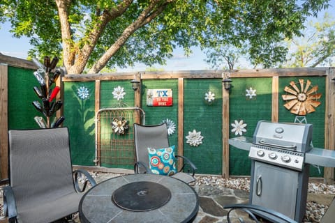 1929 Wash House House in Fredericksburg