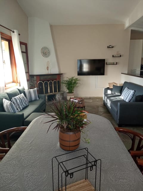 Mylos family guesthouse House in Halkidiki