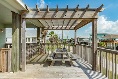 Buccaneer's Landing - Spacious, Sunny & Shipshape House in Alvin