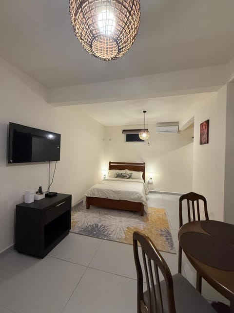 TV and multimedia, Dining area, Bedroom, air conditioner
