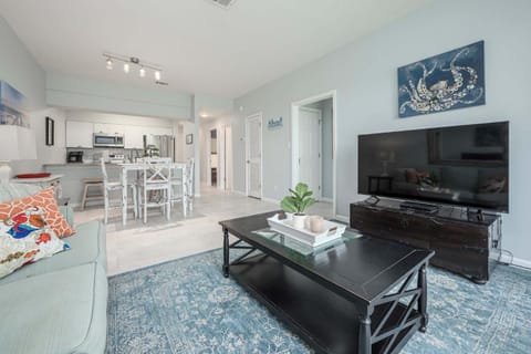 Sunshine & Whiskey - Condo Near Grand Boulevard House in Sandestin