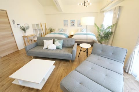 Living room, Photo of the whole room