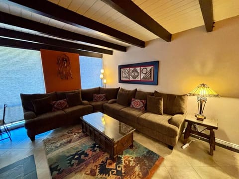 Saguaro & Sage Apartment in McCormick Ranch